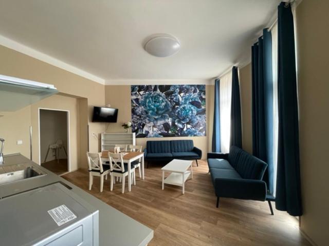 Apartman Galerie ジェチーン エクステリア 写真
